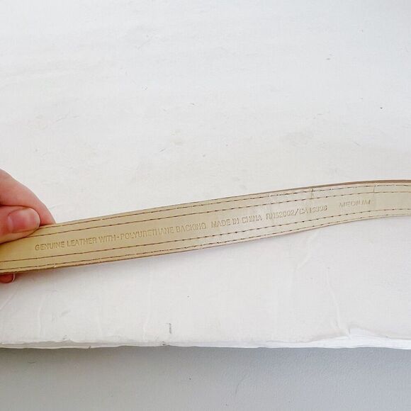 Vintage Tan Suede Leather Belt Gold Buckle Size M Western Country Boho - Picture 3 of 6